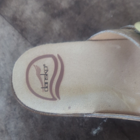 Dansko Women's Gold and Tan Mules - Picture 6 of 9